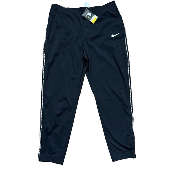 NWT Nike Dri-Fit Football Club Pants Black XL Tapered Track Joggers Training - Picture 1 of 10